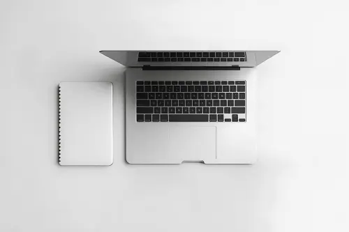 Terziario lombardo, giovani imprenditori fiduciosi: nel 2026 investimenti su digitale e IA