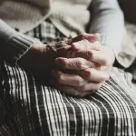 Milano, arrestata una 67enne per detenzione di droga ai fini di spaccio