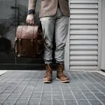 Scippi e rapine a Milano: arrestato un predatore seriale in bicicletta