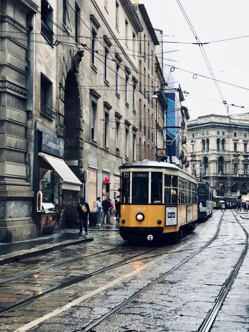 Metrotranvia Milano-Seregno, cantieri ancora fermi: Confcommercio chiede ristori e tempi certi