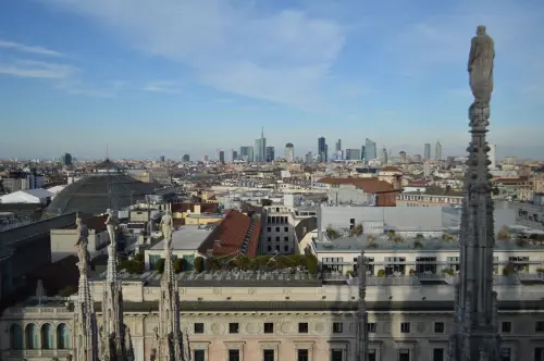 Milano, alla Feltrinelli gli 80 anni di partecipazione democratica