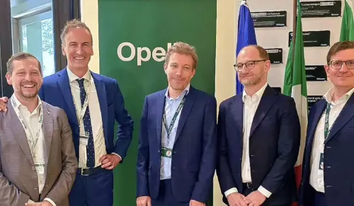 Varese, ricerca e innovazione: tour di Fermi tra tre imprese