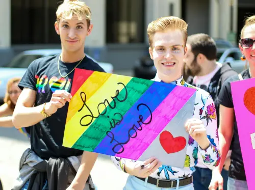 Milano Pride 2026, conferenza stampa l’8 giugno a Palazzo Marino