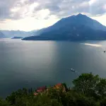Turismo in Lombardia, laghi sold out e città in crescita ad agosto