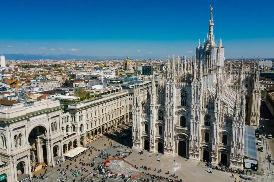 Stilisti che hanno fatto grande la moda milanese