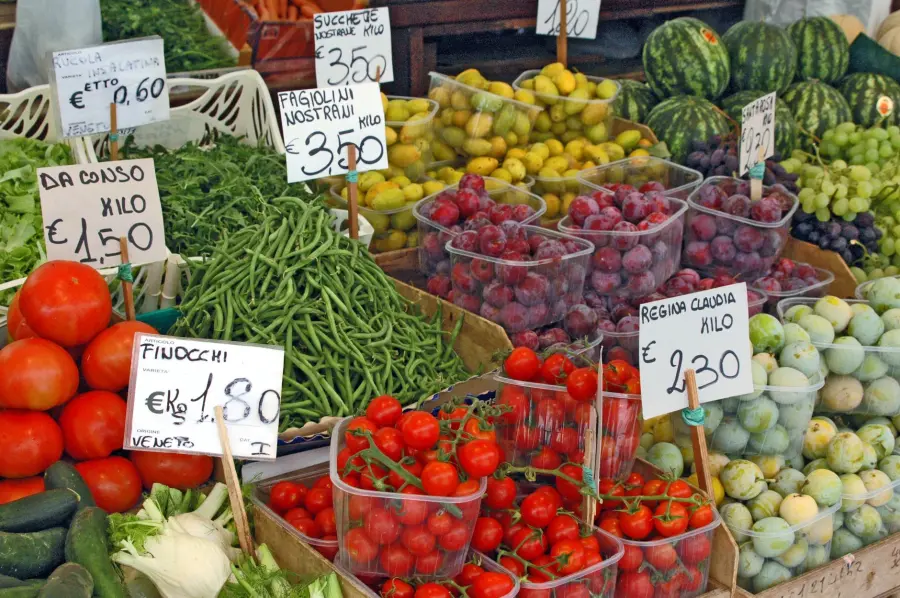 Milano, grossisti ortofrutta al centro della nuova filiera